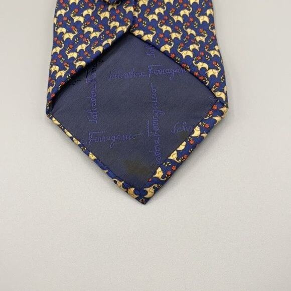Salvatore Ferragamo Elephant print Men's Neck Tie - Picture 5 of 6
